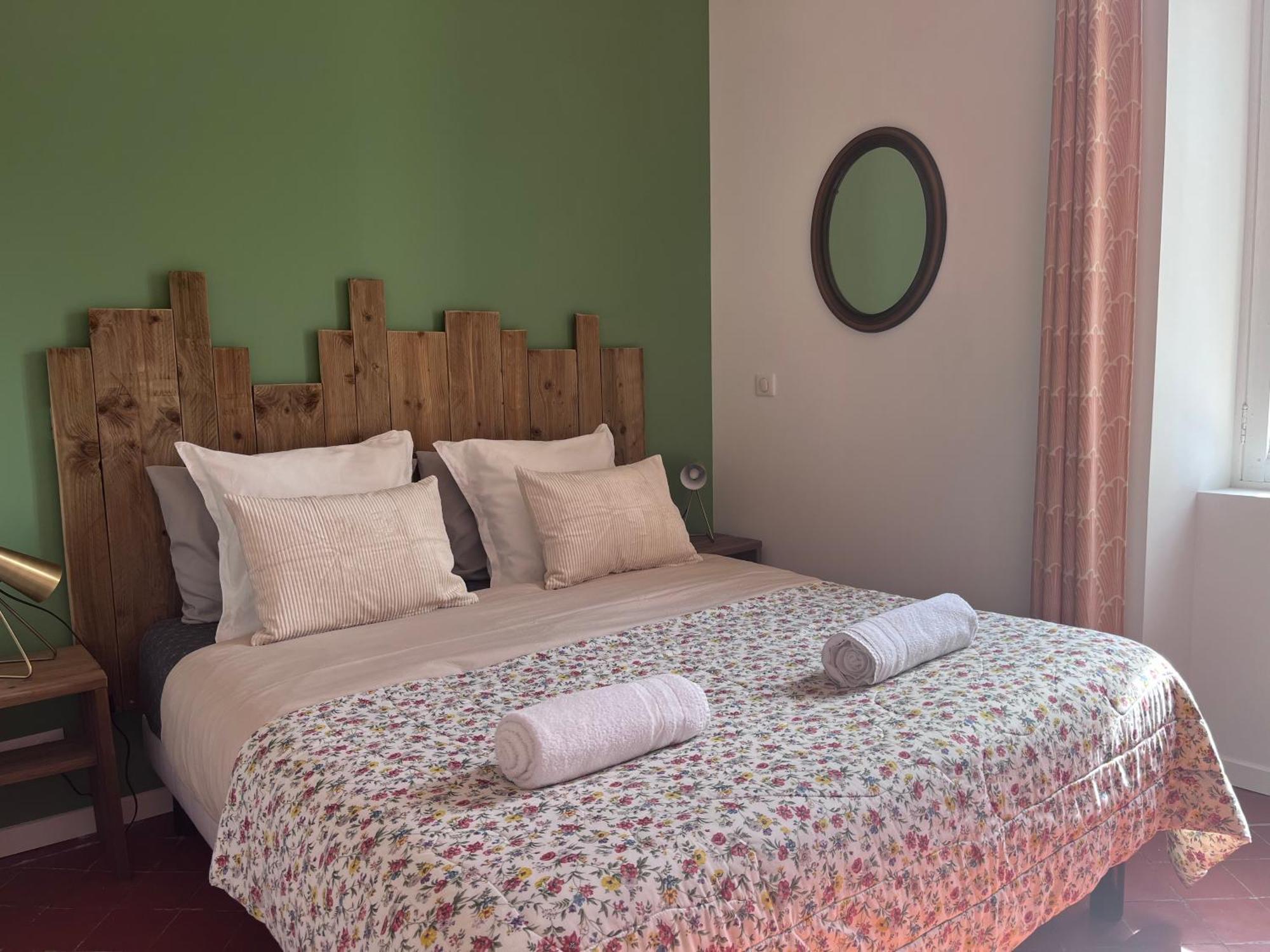 Abri Du Vent, Chambres Et Appartements Fitou Bagian luar foto